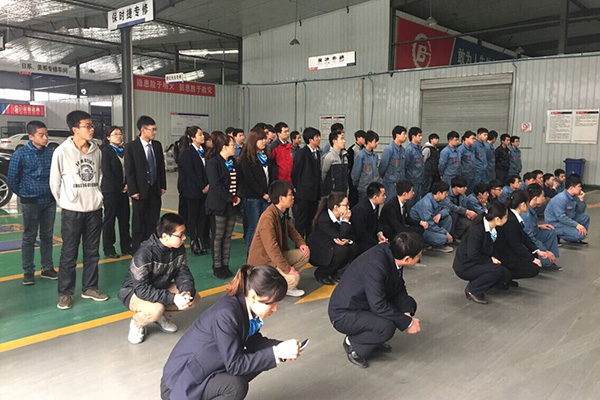 聽講中.jpg 聽講中.jpg