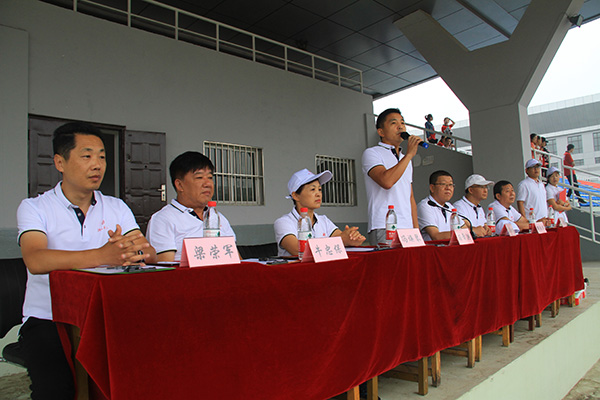 董事長(zhǎng)致辭.jpg 董事長(zhǎng)致辭.jpg